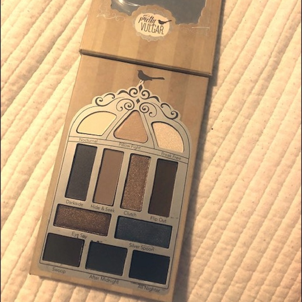 Pretty Vulgar Nightingale Smokey Eyeshadow Palette